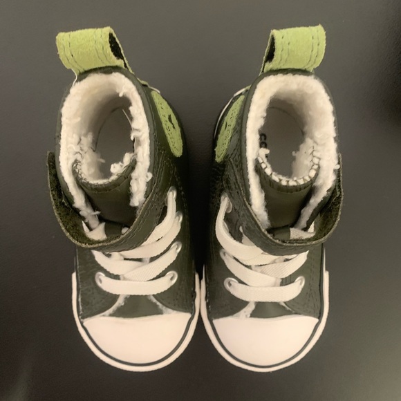 Converse High Top Utility Shoe, Baby size 5 - Picture 7 of 7